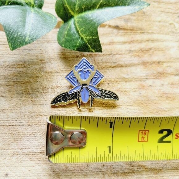 Moth Enamel Pin Brooch Mystical magical Nature Moth lover Fashion pin butterfly - Picture 4 of 10